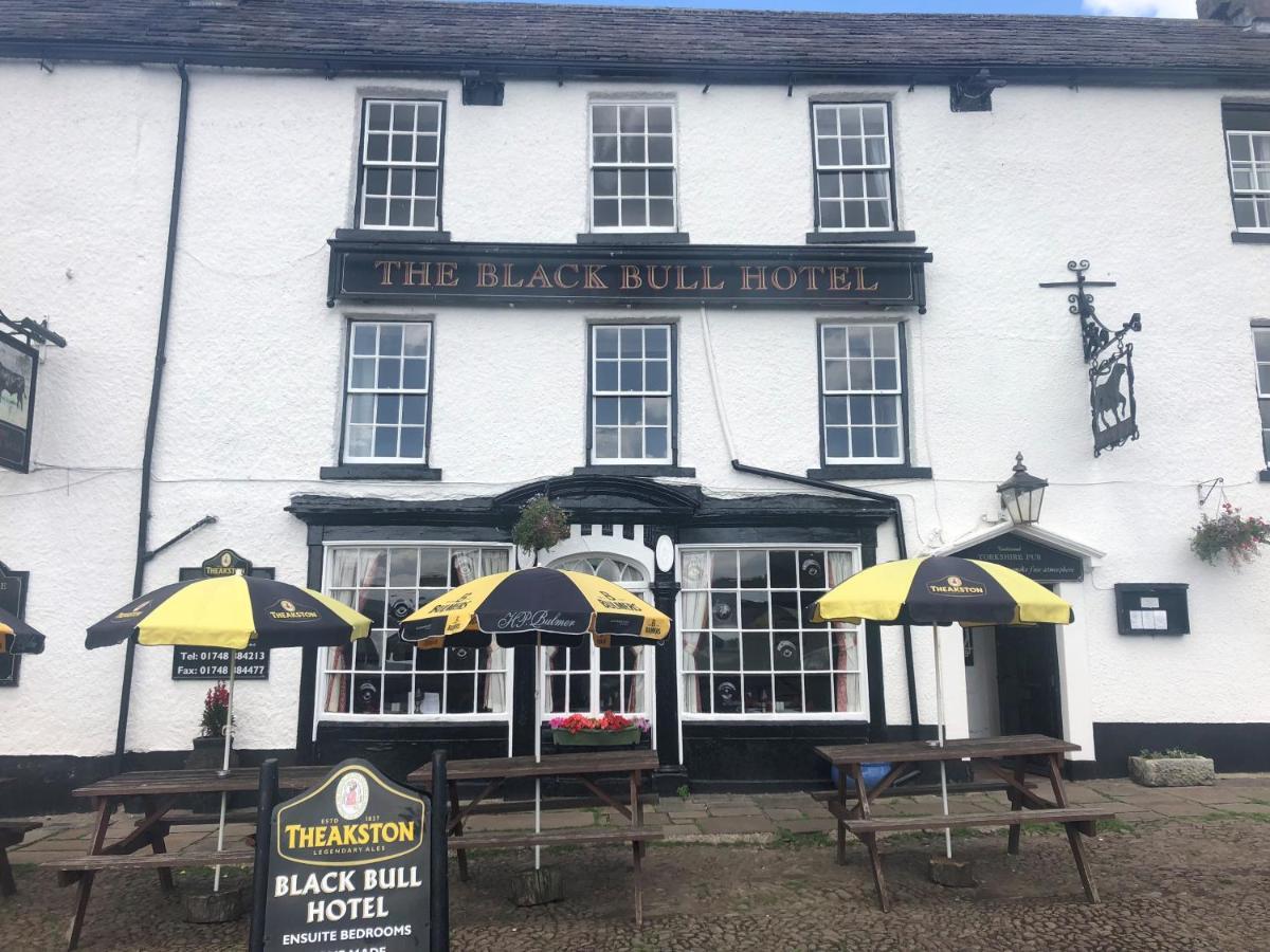 Black Bull Hotel Reeth Exterior photo